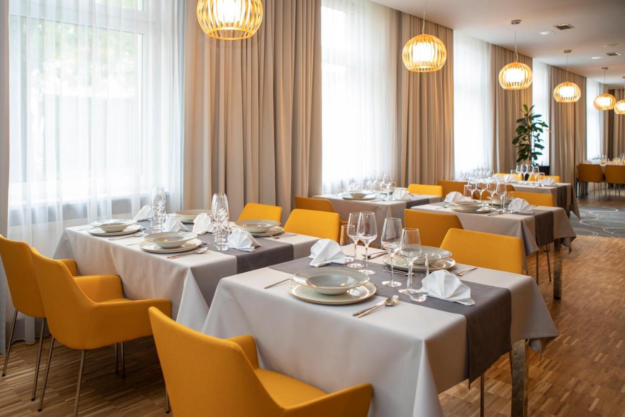 Krowodrza Centrum Konferencyjno - Hotelowe Krakow Ngoại thất bức ảnh
