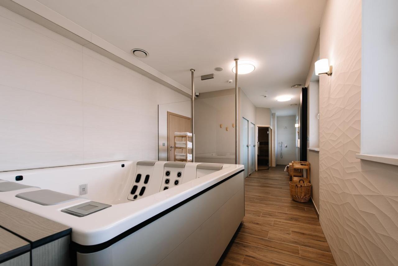 Krowodrza Centrum Konferencyjno - Hotelowe Krakow Ngoại thất bức ảnh