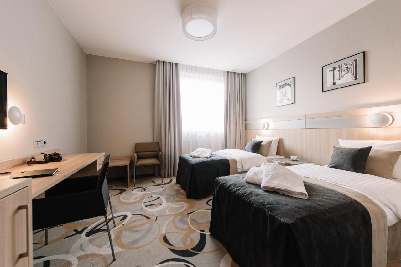 Krowodrza Centrum Konferencyjno - Hotelowe Krakow Ngoại thất bức ảnh